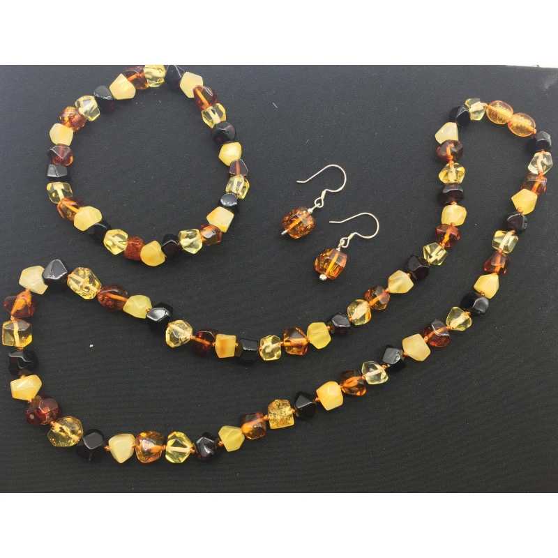 amber (1)