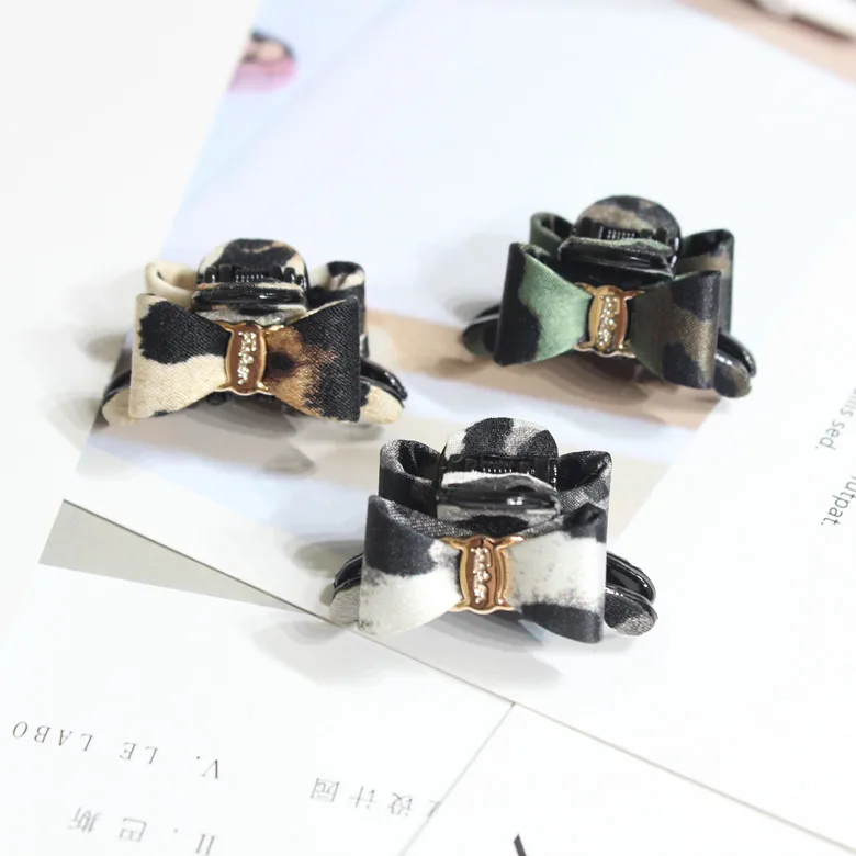 

MINI Fashion Women Cloth art Leopard grain bowknot Acrylic Hair Claws patch spots Hairpins Hair Crab Lady headwear Accessories