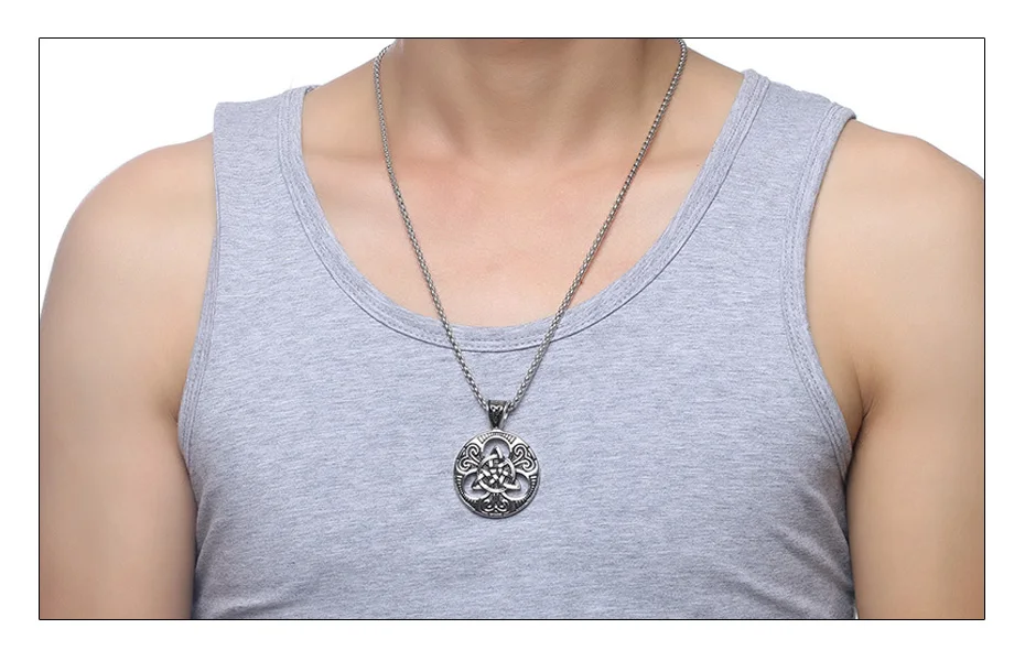 Meaeguet Vintage Gothic Cross Necklace Triskele Trinity Scottish Irish Triangle Knot Antique Pendant Necklace (2)