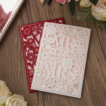 

1pcs White Red Laser Cut MR&MRS Wedding Invitations Card Elegant Greeting Cards with Envelopes Wedding Party Favor Decorations