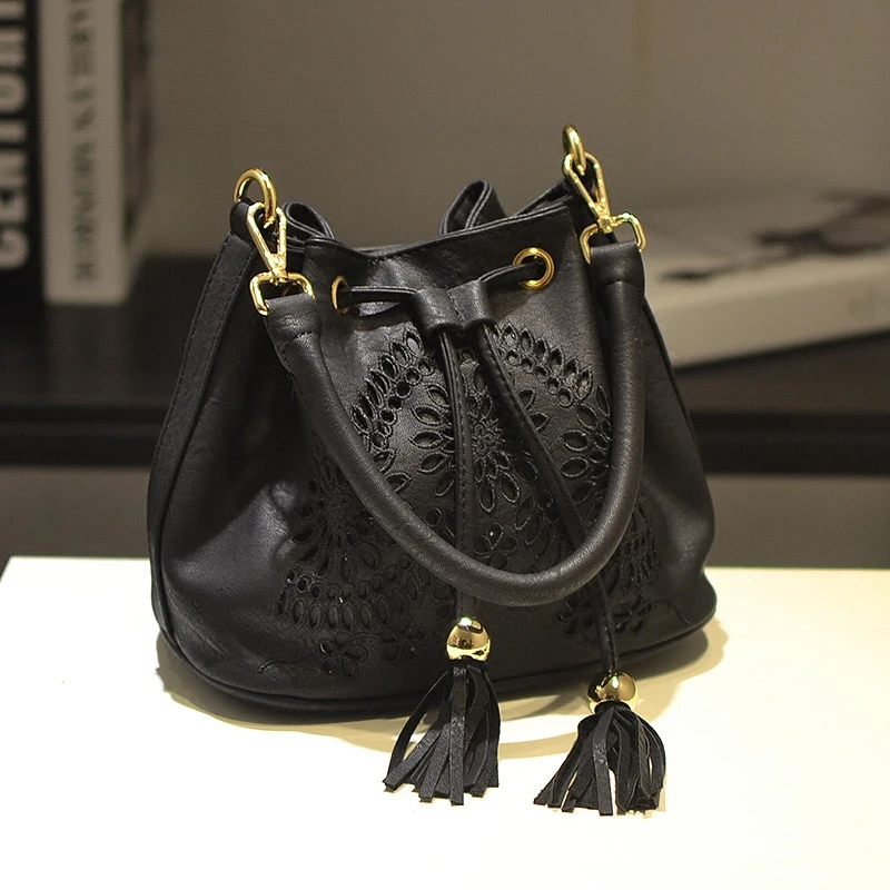 

2017 spring summer novelty hollow out bucket bag korean style female solid color brief one shoulder bag small casual handbag
