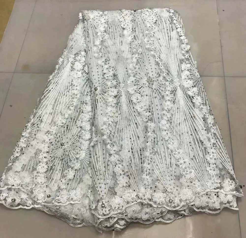 

Latest White Lace Fabric 2018 Fashion African Lace Fabric Tulle African French Lace Fabric High Quality Nigerian Fabrics