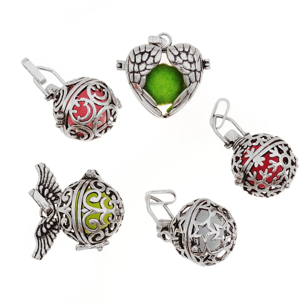 

5pcs Mix Pregnancy Ball Aromatherapy Lockets Essential Oil Diffuser Pad Diffuser Cage Filigree Perfume Lockets Vintage Nacklece