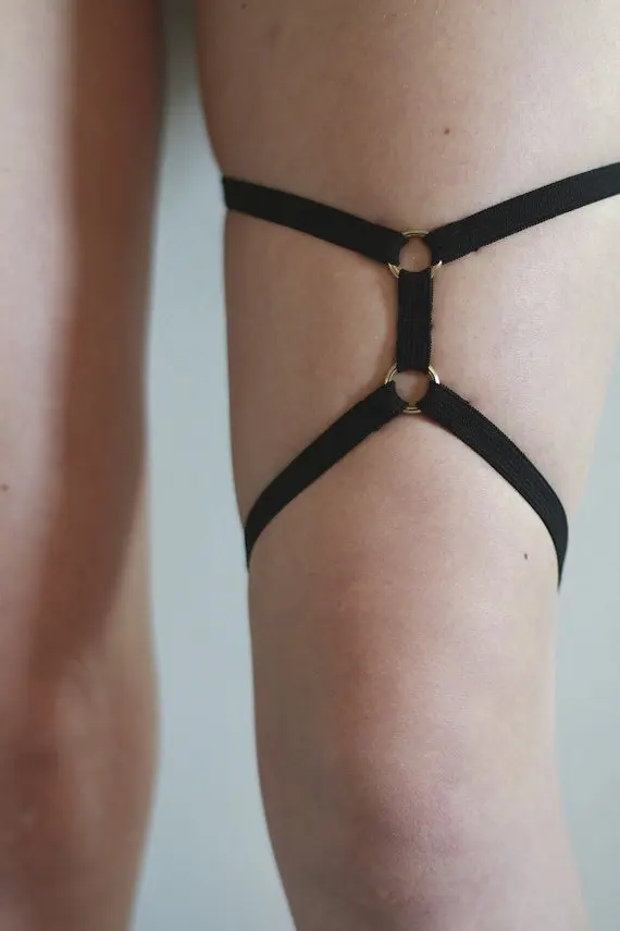 

New O ring leg garterbelt Polly Strapless foot bondage Brace overknee strap suspender belt Rose with heart retail