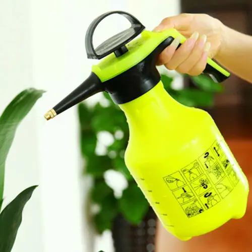 

2L Garden Spray Bottle Handheld Pressure Sprayer Home Water Pump Sprayer New 2019