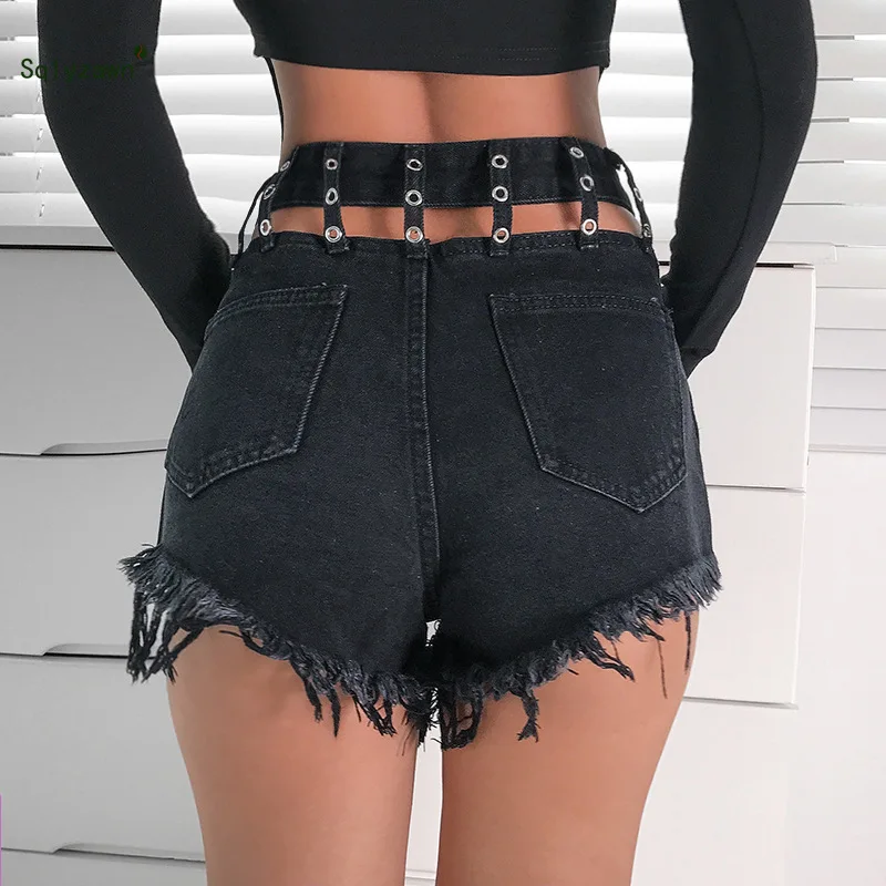 black high waisted levi shorts