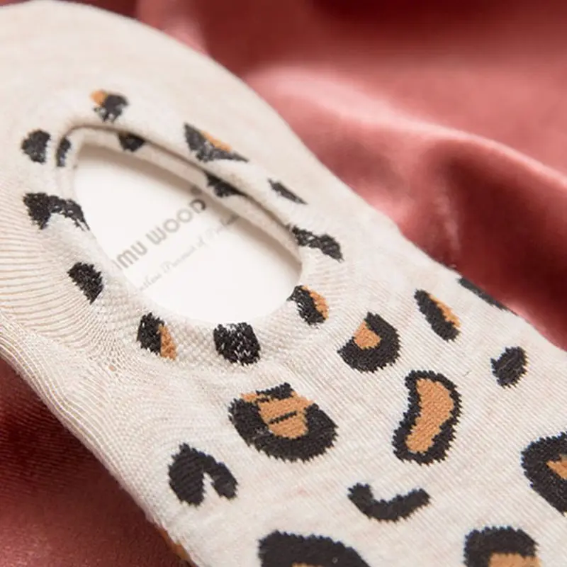 6 цветов, короткие носки-башмачки в Корейском стиле для женщин и девочек винтажные Противоскользящие силиконовые хлопковые чулки контрастного цвета с леопардовым принтом