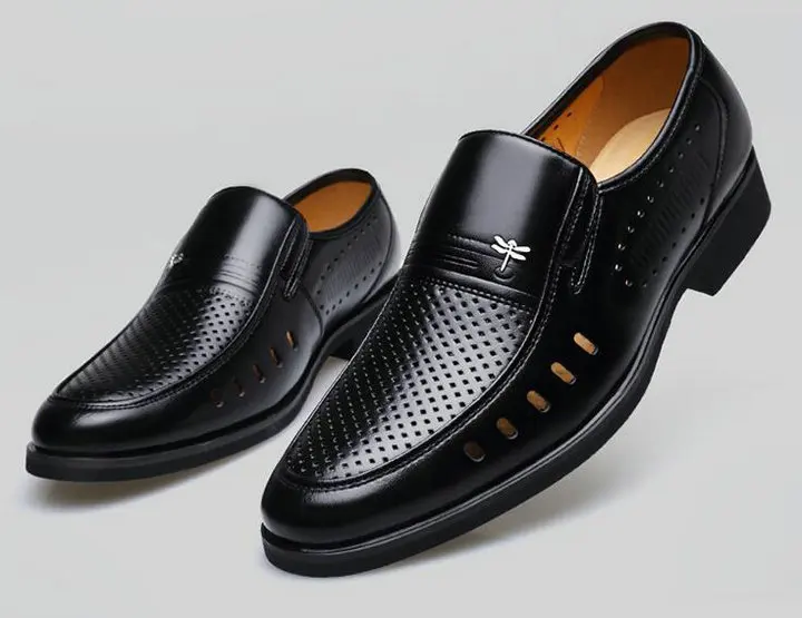 Комплект летней одежды маленького джентльмена сандалии, дышашие туфли сандалии для среднего возраста; мужская обувь с вырезами; обувь без шнуровки; мужские кожаные сандалии