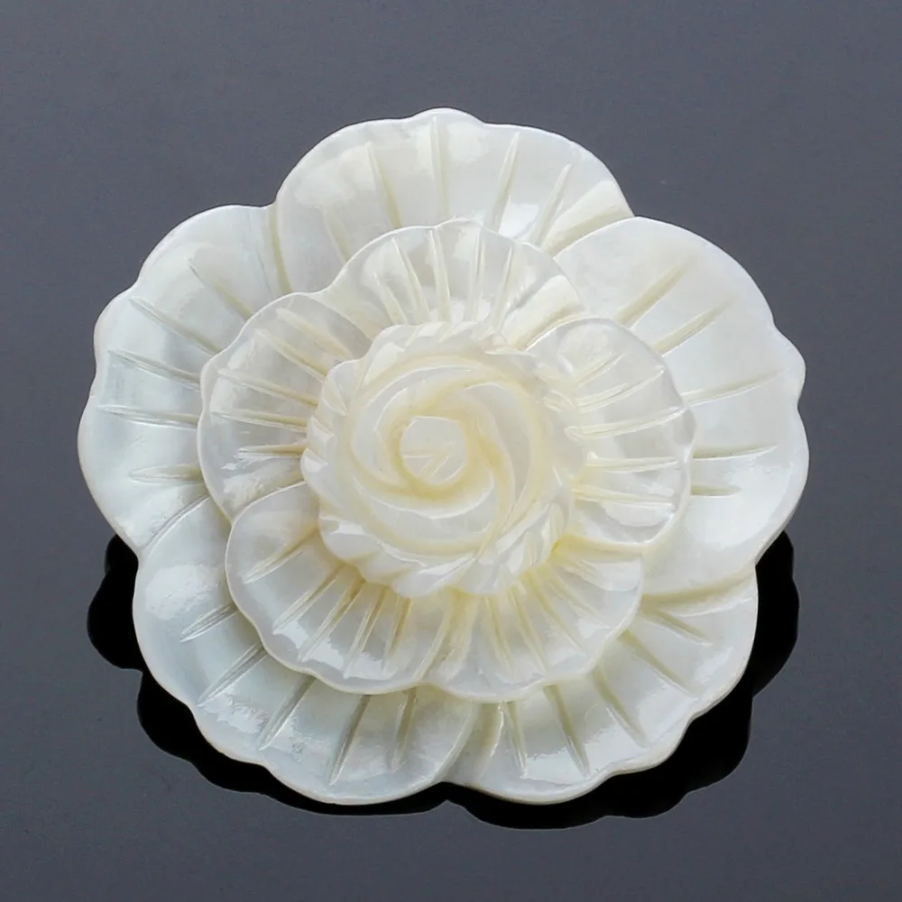 

DC 1pc Natural 3-Layer Jewelry Small White Flower Shell Pendants For Jewelry For Brooch Charms Pendants Women Gift