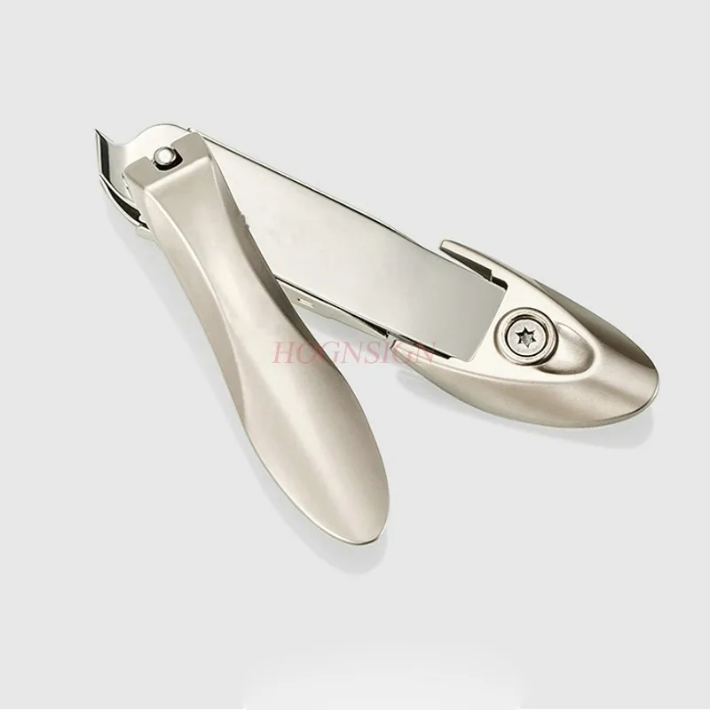 Clippers de Unhas Inclinadas em um Venda de Incisivos de Unhas Único Pacote Anti-respingo Design Inclinado 2 Cheap Cortadores e aparadores