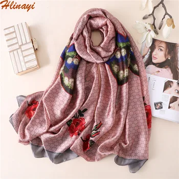 

Hlinayi Spring and summer new scarf classic lattice flower pattern silk scarf lady decorative warm shawl beach scarf