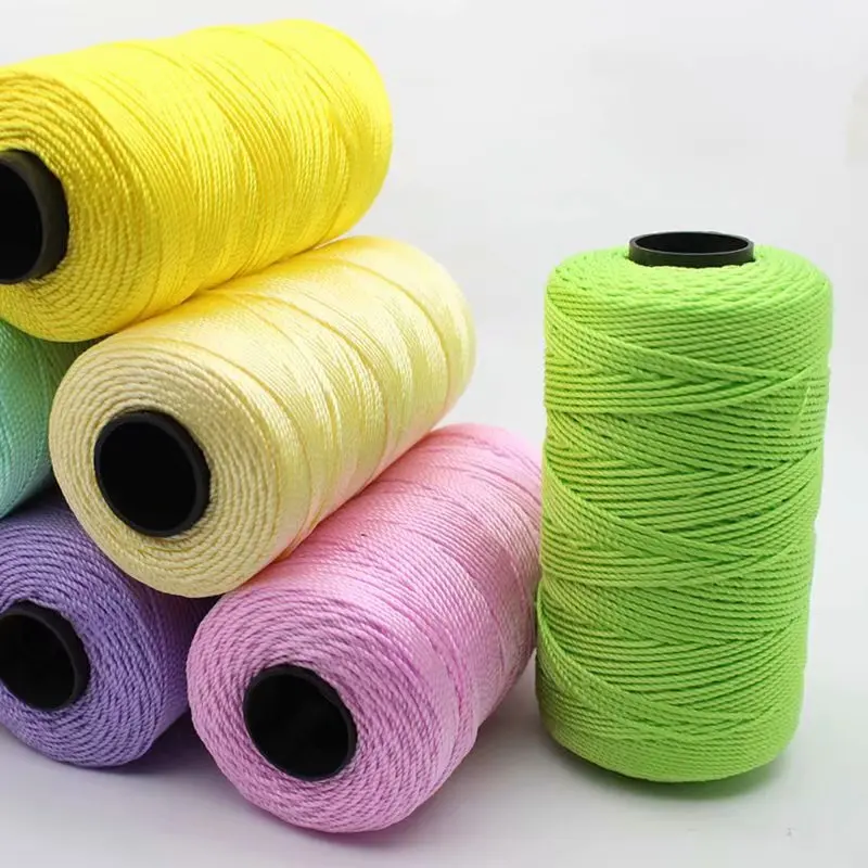 

Acrylic Blend Three-strand Synthesis Yarn Acrylic Tarn Knitting Craft Yarn Flexible and Shiny Use for Knitting Mat Shoes&Shawl