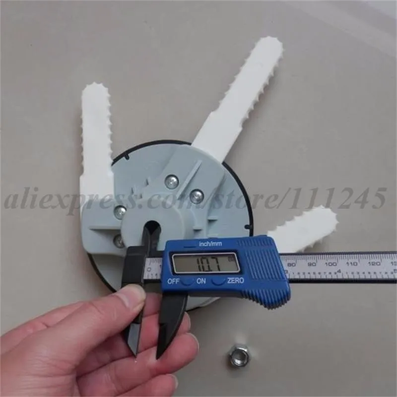 TRIMMER HEAD WITH 3 NYLON BLADES 370003B 7