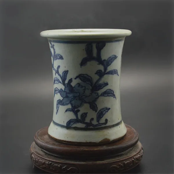 

Ming and Qing Dynasties antique porcelain flower vase figure Vintage collection of classical office decoration