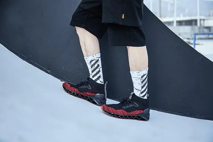 New Harajuku Cotton Socks Diagonal Stripe Men And Women Dancing Street Skateboard Style Hip Hop 3 Colors Socks