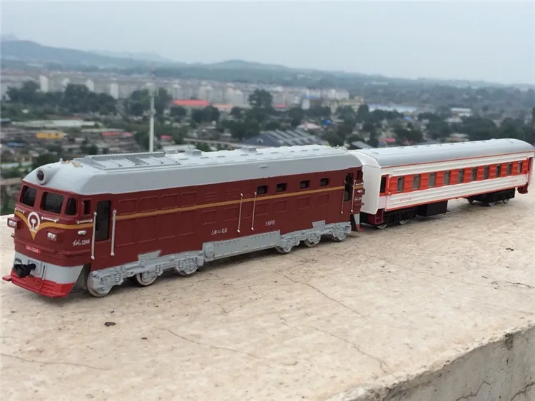 Высокая моделирования модель поезда. 1: 87 масштаб сплава тяните назад двойной поезд, пассажирский отсек, металлические игрушечные машинки - Цвет: 2