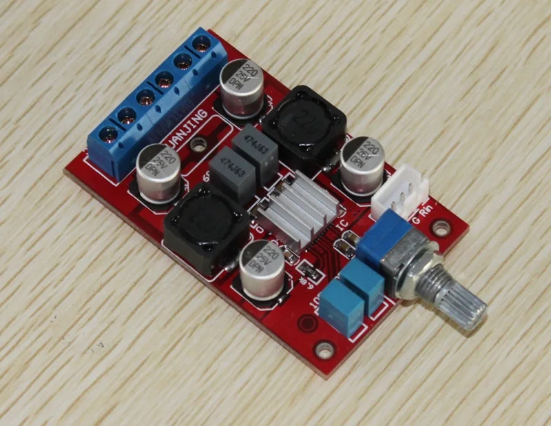 Free Shipping! 1pc Mini amplifier board TPA3123 Class D