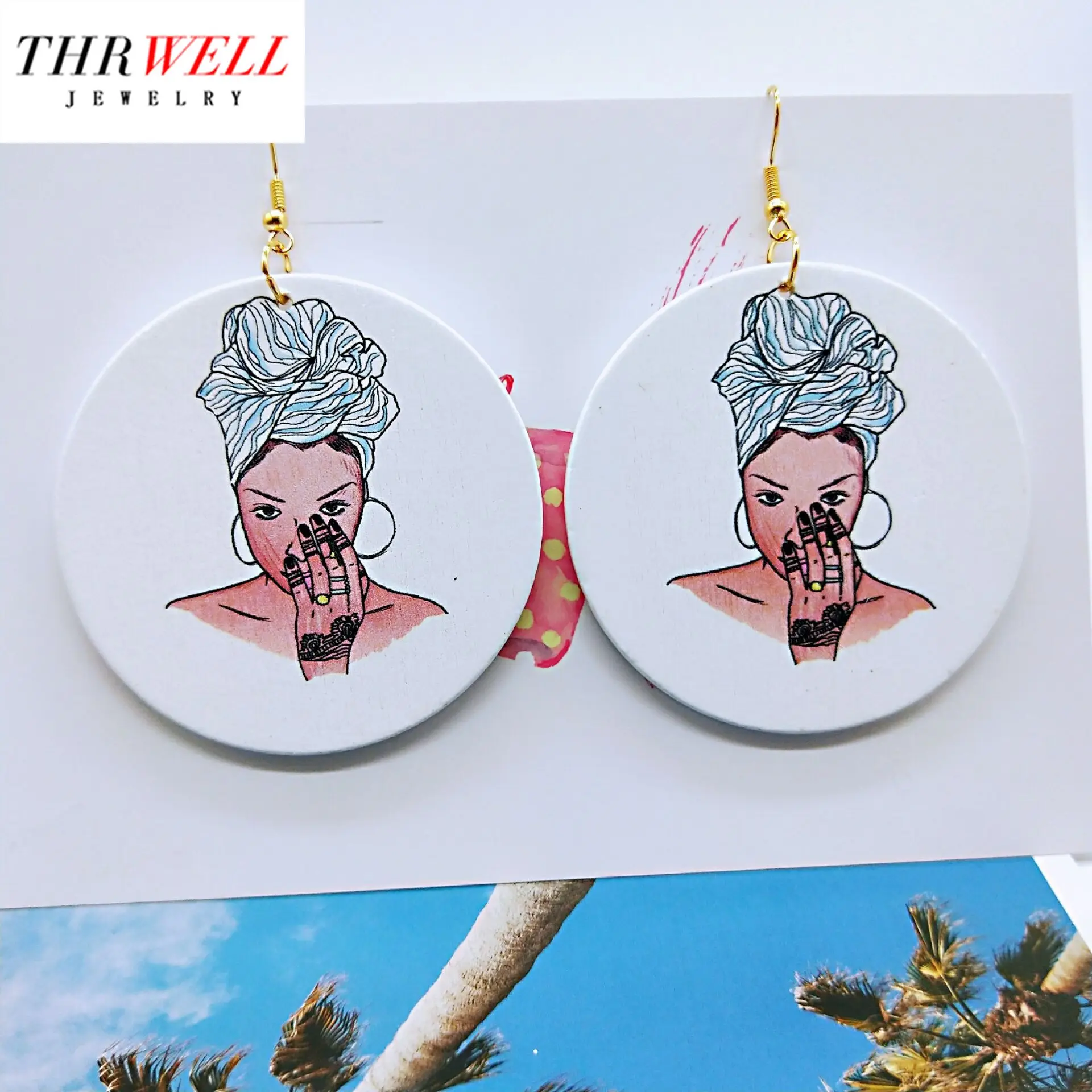 

THRWELL 6cm Printed Wood Drop Earrings With Headwrap Woman Pattern Black Ethnic Jewelry For Women Gift 1Pair