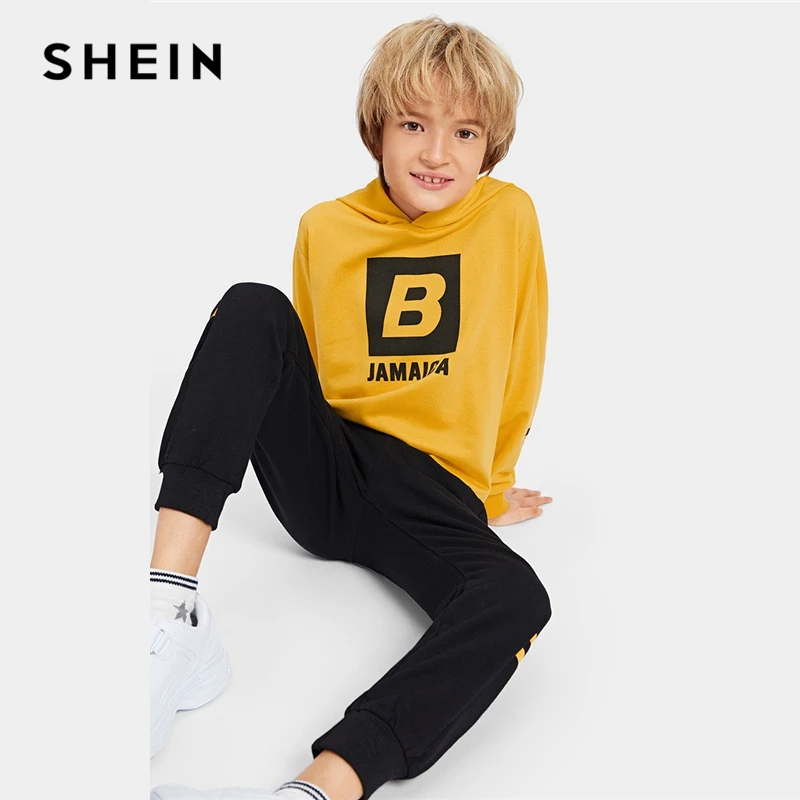 SHEIN Kiddie Boys Letter Print Hooded Top And Elastic Waist Pants Child