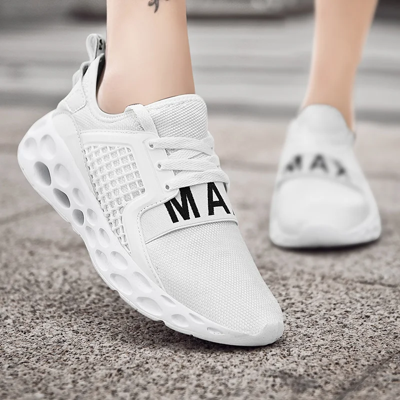

Dropshipping Women Shoes Summer White Sneakers Basket Femme Super Light Vulcanized Shoes Female Mesh Sneakers Women Casual Shoe