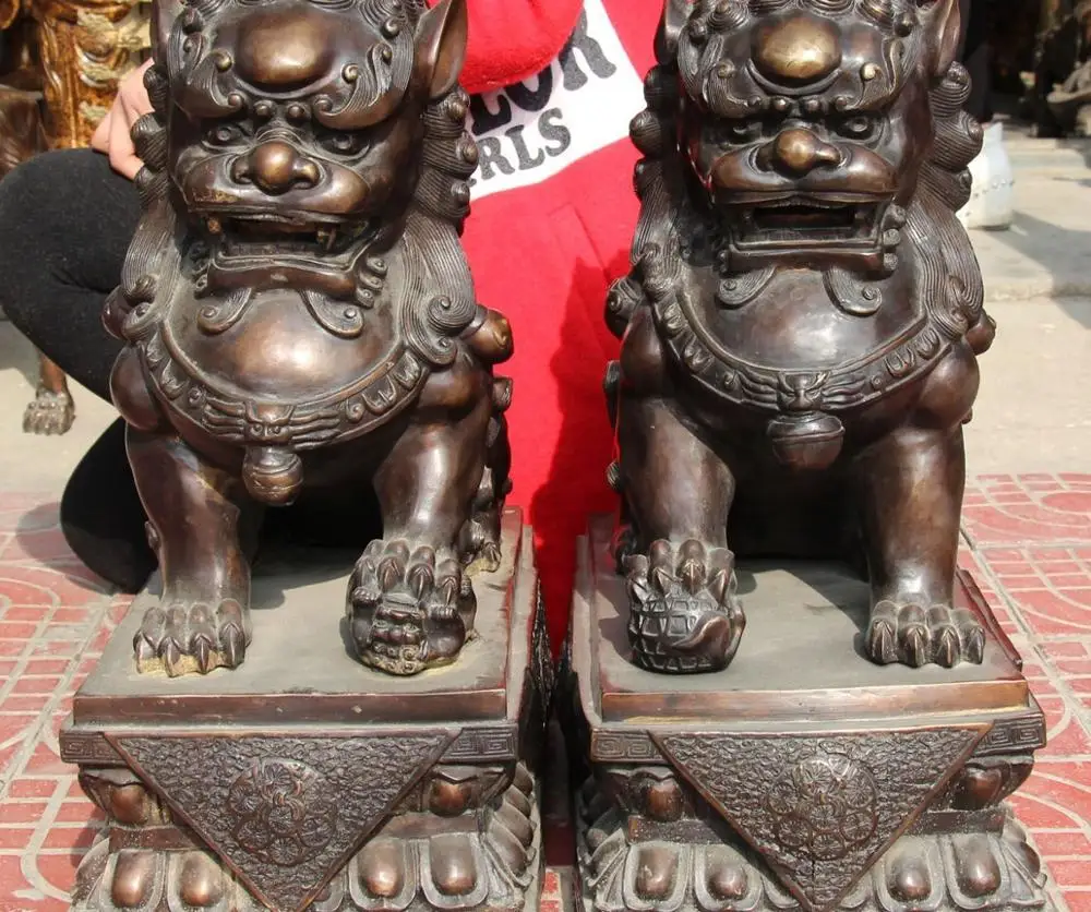 

22" Old Chinese Copper Bronze Fengshui Foo Fu Dog Leo Lion Door Knocker Pair