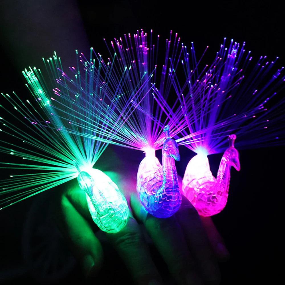 

Stars Shine In The Dark Kids Toy 1PCS Luminous Peacock Decoration Open Light Toys Flash LED Lights Glow In The Dark Kids Toys E