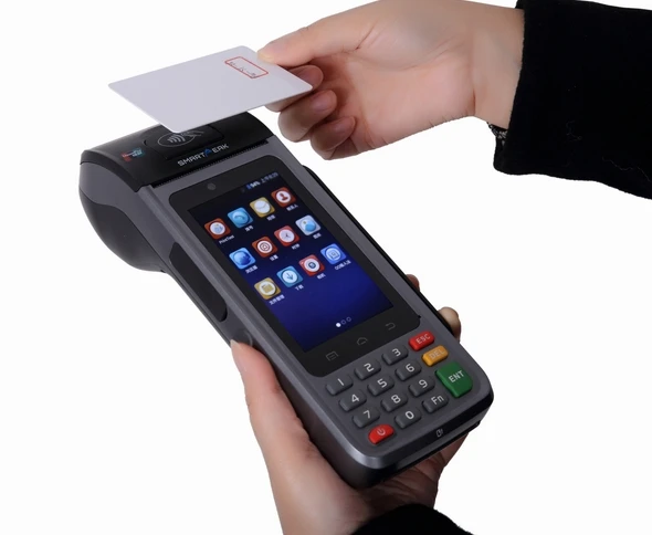 الروبوت المحمول وعرة pda pos محطة NFC/IC قارئ بطاقات الباركود ماسحة مع المدمج في استلام طابعة RFID قارئ