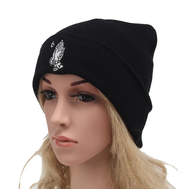 

HQ 2017 Autumn Hats Women Winter Knit Wool Cap Fashion Embroidered Black Warm Hat for Boy Girls' Beanies Unisex Hats NXH2305