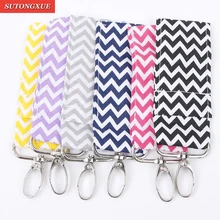 1 шт., волнистый браслет, наборы для макияжа, бальзам для губ, кольцо для ключей, губная помада, Гигиеническая помада, брелок, держатель, подарок, качественные инструменты для макияжа