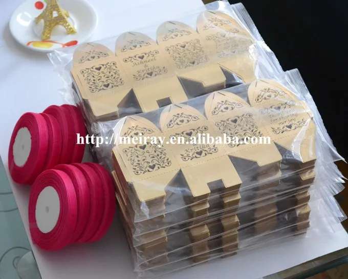 Fancy Laser Cut Silver Cake Decoration Favor Box Souvenirs For