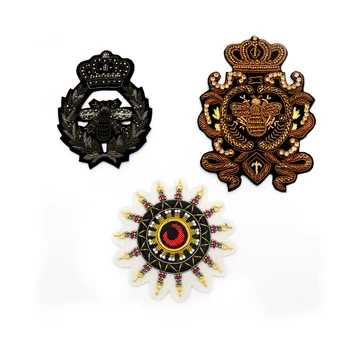 

DIY 3D Hand embroidery beaded CROWN bee patch metal wire cloth applique for badge Coat Trousers Bag Brooch
