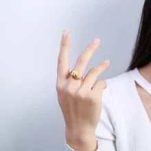 Genuine luxury Polish Baltic Sea natural amber Ring old honey 5A chicken yellow beeswax 925 sterling silver Western antique цена Genuine luxury Polish Baltic Sea natural amber Ring old honey 5A chicken yellow beeswax 925 sterling silver Western antique цены онлайн