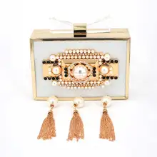 Acryl Perlen Metall Niet Quaste Frauen Abendtaschen Hochzeit Cocktail Damen Umhängetaschen Metall Kupplungen Handtaschen Z22