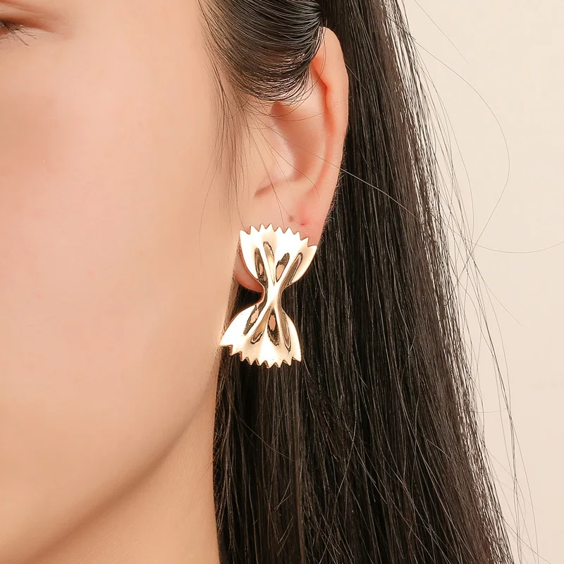 

Simple Statement Metal Silver Earrings For Women Gold Cute Bow Tie Stud Earrings Brincos Fashion Jewelry Accessories Wholesales