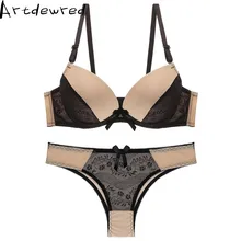 Глубокий V сексуальный плюс размер комплект нижнего белья пуш-ап Цветочная вышивка кружева женское нижнее белье набор бюстгальтер и трусики наборы