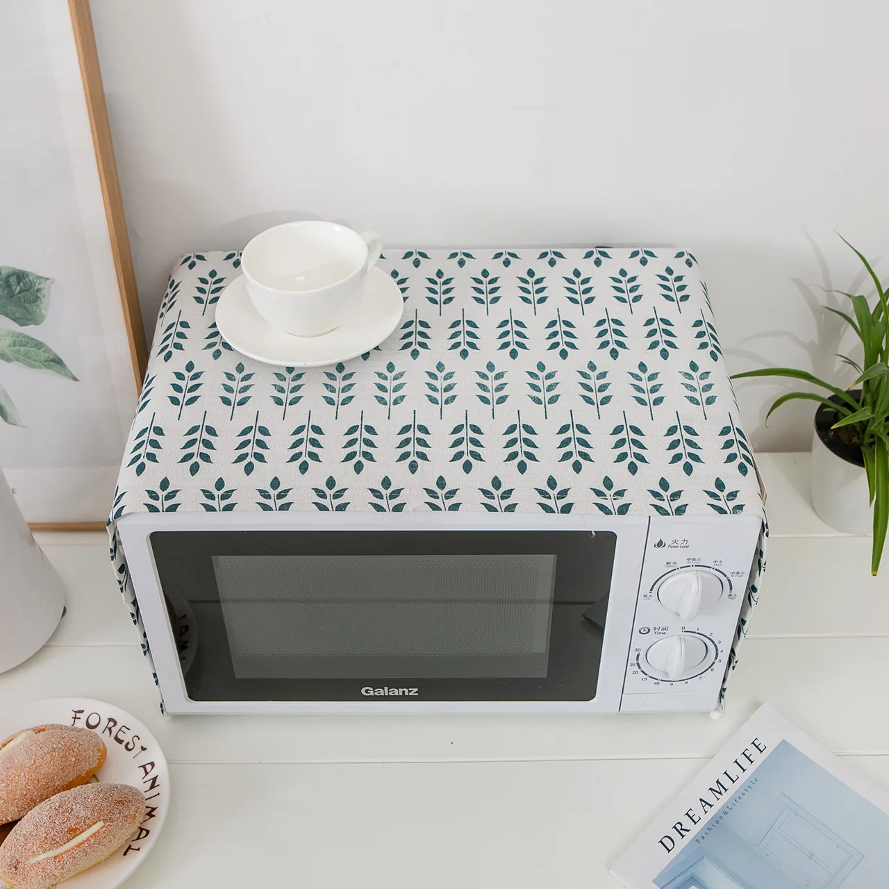 Green wheat ear microwave oven