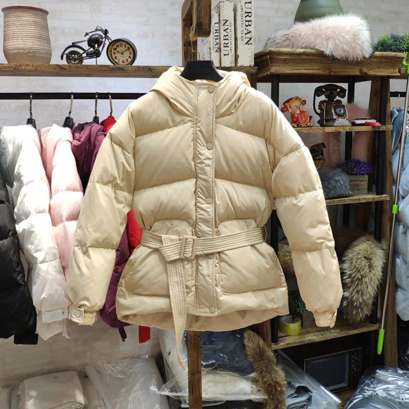 Зимнее женское приталенное пальто с капюшоном, 90% белый утиный пух, куртка с поясом, женская пуховая парка, Толстая теплая зимняя куртка, зимняя верхняя одежда