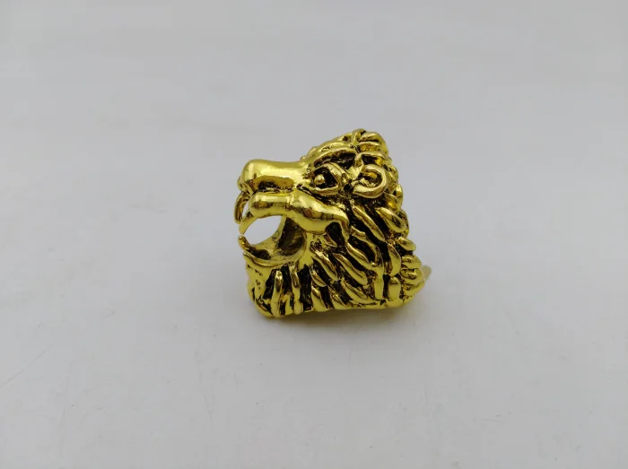 Новое Дымовое кольцо, держатель для сигарет, дизайн Льва, стойка, кольцо на палец для 8 мм, аксессуары для сигарет, гаджет для мужчин - Цвет: golden 18mm ring
