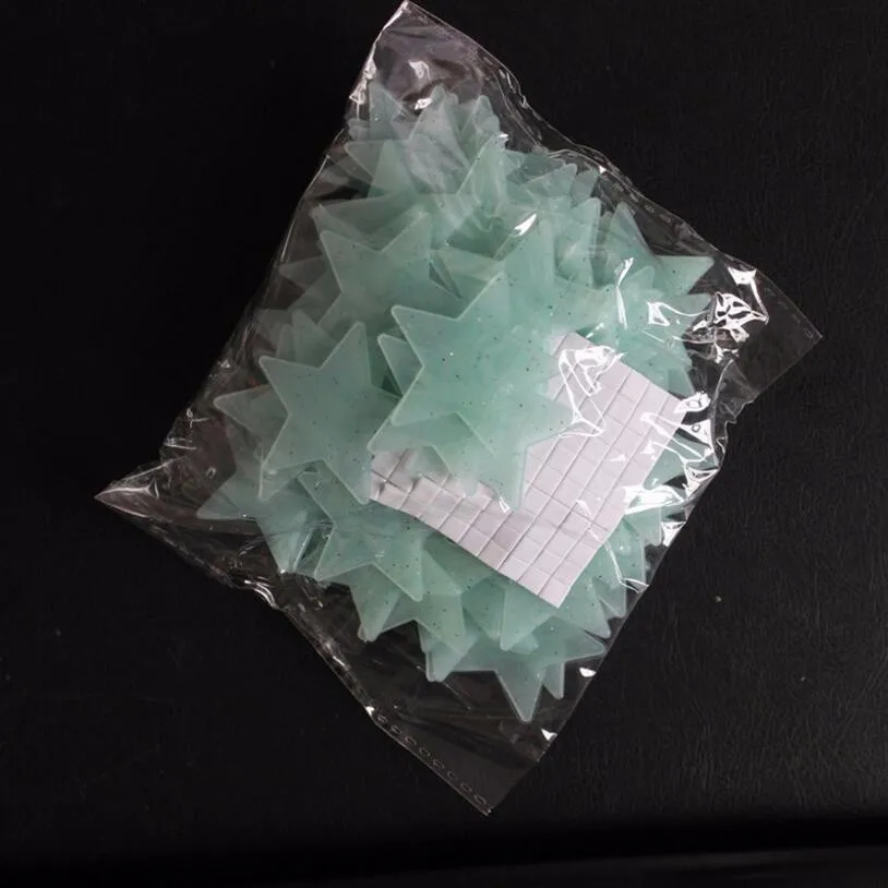 3.8cm2