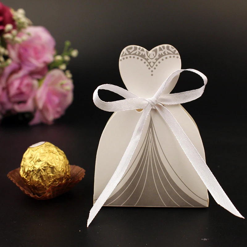 10Pcs Candy Box Bridal Gift Cases Groom Tuxedo Dress Gown Ribbon Wedding Favors Sugar Case Wedding Decoration mariage casamento (11)