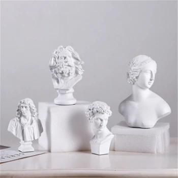 

1 PC Home Decor Decoration Crafts Resin Statues Decorative 3D Carved Figure Sculpture Europe David Venus Moliere Art Statue
