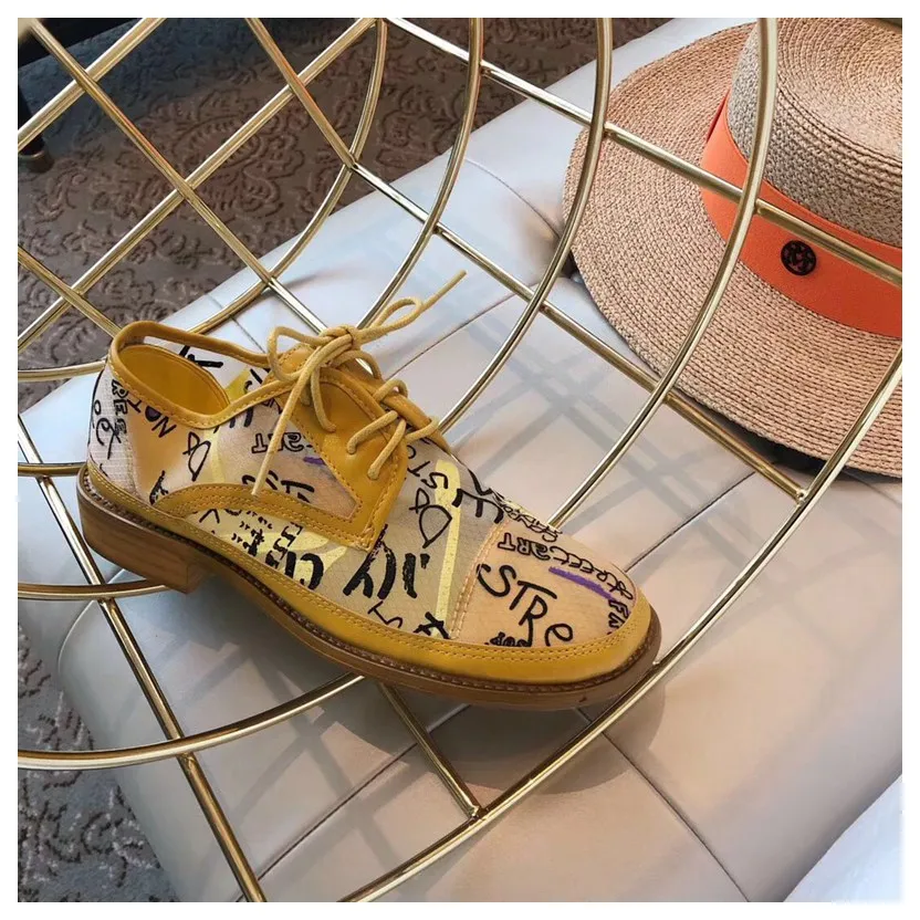 Брендовая обувь на плоской подошве; женские лоферы; модные сетчатые кроссовки на шнуровке с граффити; повседневные оксфорды на плоской подошве в британском стиле; женская обувь; zapatos Mujer