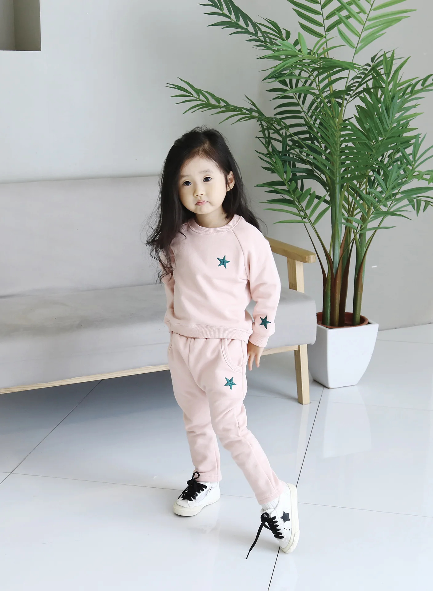 Коллекция года, Корейская одежда для мамы и дочки осенняя одежда для мамы и дочки Одинаковая одежда для семьи розового цвета