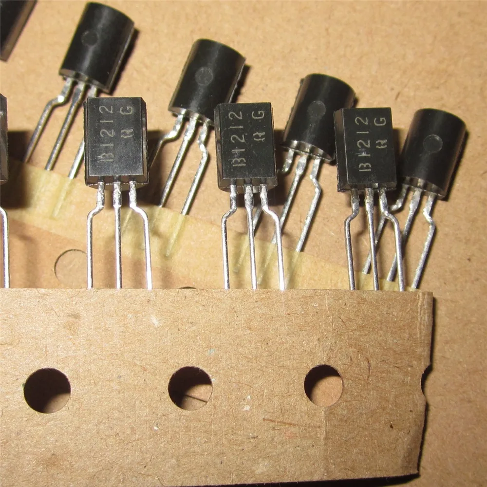 

2SB1212 B1212 1212 новый оригинальный 20 шт./лот