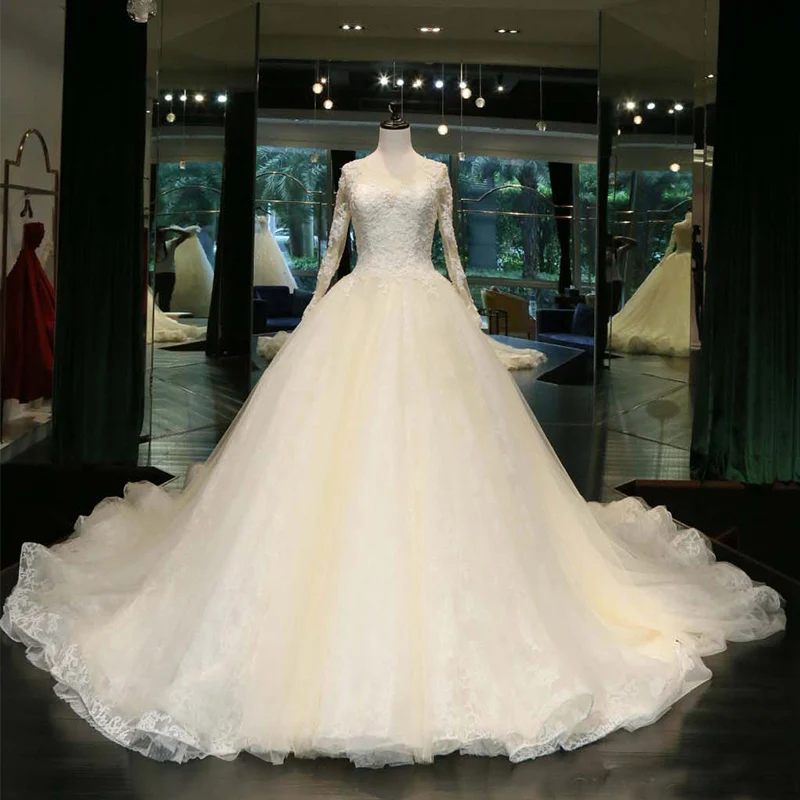 2017 Luxurious Wedding font b Dresses b font Long Sleeve Beads Lace Appliques font b Swarovski