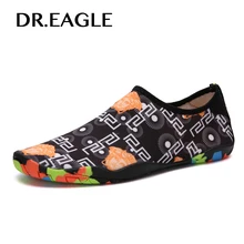 DR.EAGLE Men GYM Summer Water Shoes slippers for Swimming for Women Beach Shoes Woman Striped Colorful Sea Diving Aqua Shoes