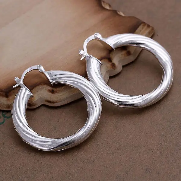 

Silver Plated Earrings For Women Wholesale Free Shipping Charm Christmas Gifts Fashion Jewelry Twisted Line Earrings E155