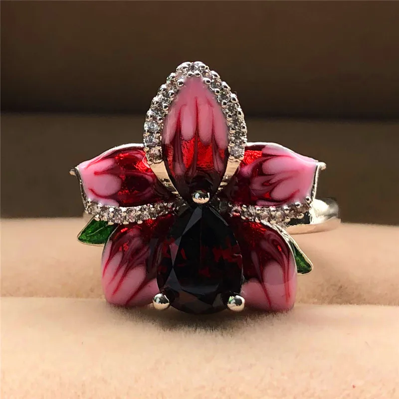 Милое женское кольцо с розовым цветком, модное свадебное кольцо с красным камнем, винтажные свадебные украшения, обручальные кольца для женщин