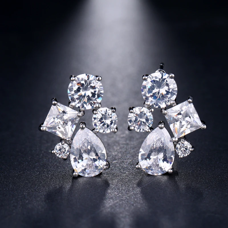 

Bettyue Brand Fashion High Quality Shinny AAA Cubic Zircon White Gold Colors Jewelry Earrings For Woman Charm Wedding Party Gift