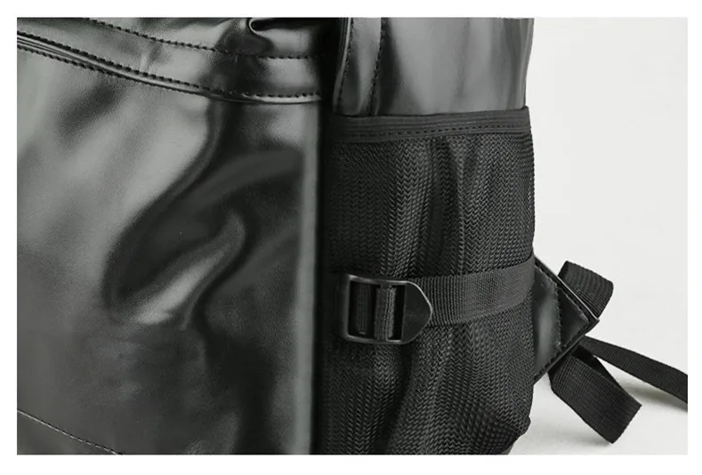 8767380208_893482493